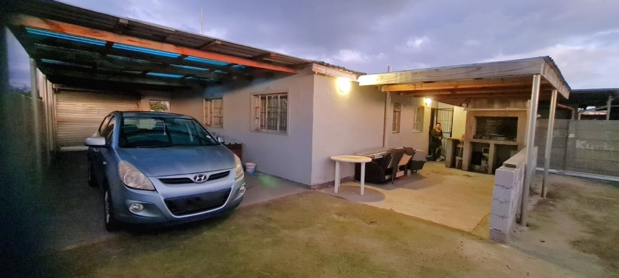 3 Bedroom Property for Sale in Deaconville Western Cape